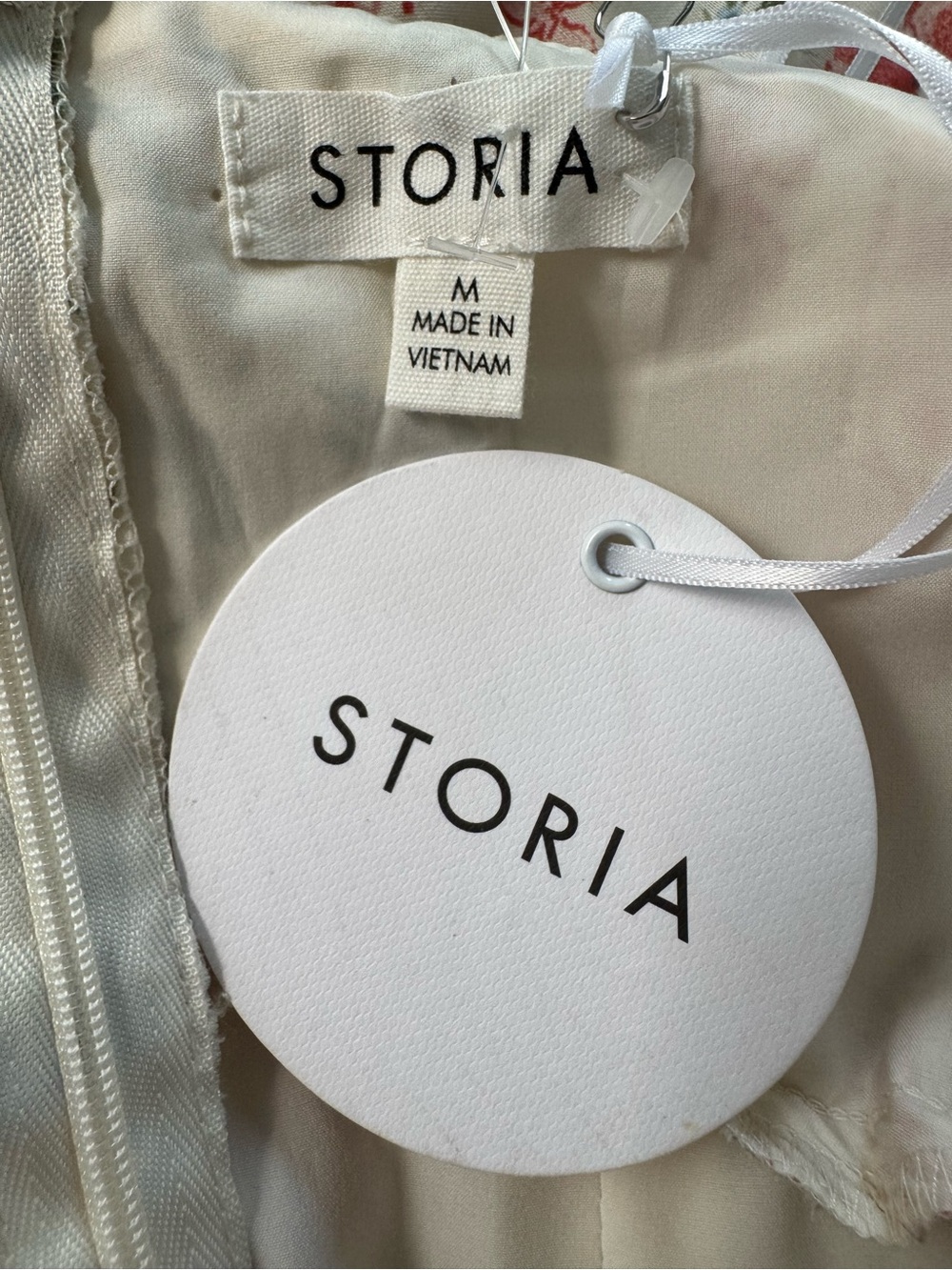 Storia Cream Floral Puff-Sleeve Maxi Dress with Pink Rose Print - Picture 10 of 15